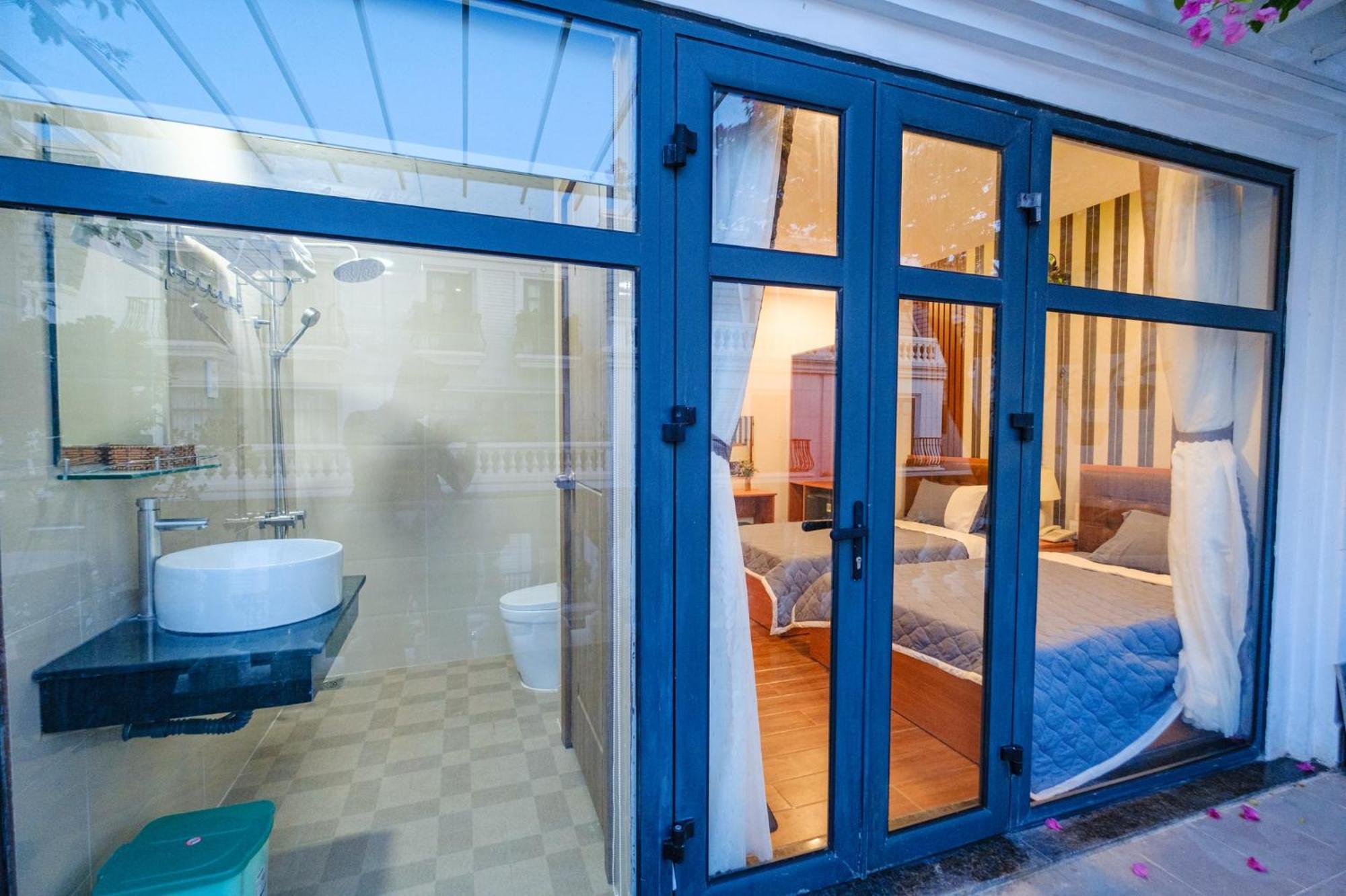Khach San Tre Viet 2 Hotel Туй Хоа Екстериор снимка